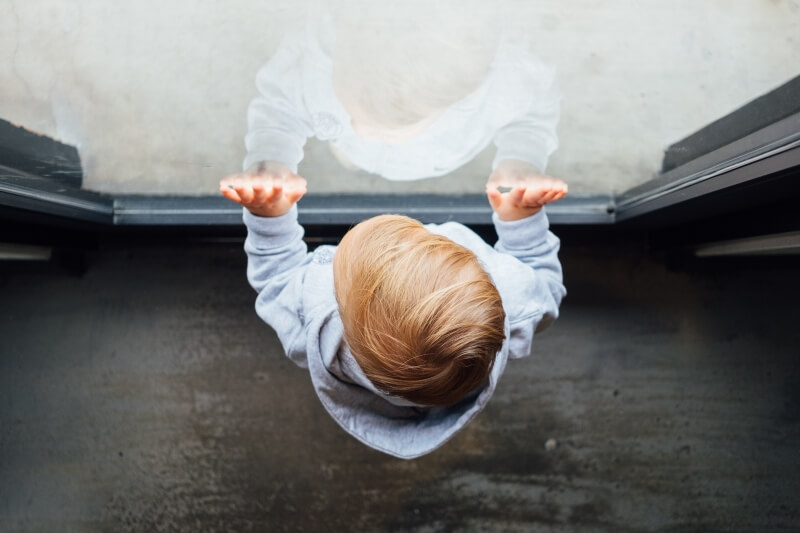 How to childproof a door handle